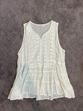 indigo soul White Lace-Trim Sleeveless Peasant Top